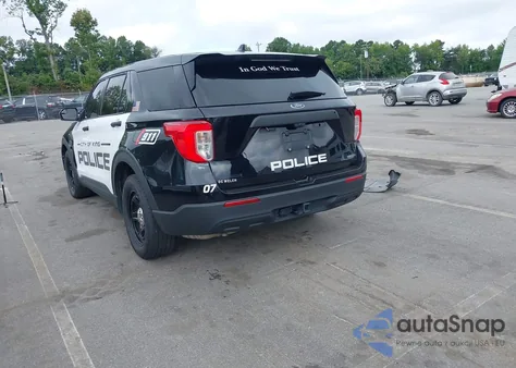 2024 Ford Police Interceptor из США, поврежденный, VIN 1FM5K8AC0RGA77412